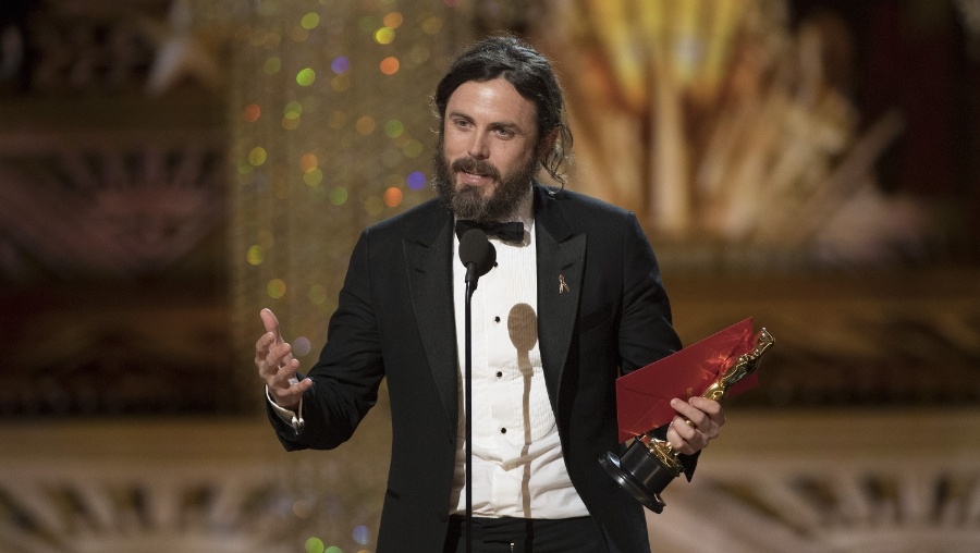 Epic failure at Academy Awards- La La Land mistakenly named the best picture geotv.ge